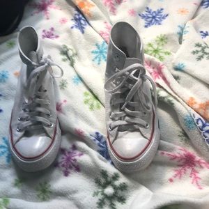 COPY - White High Top Converse Chuck Taylor Allst…